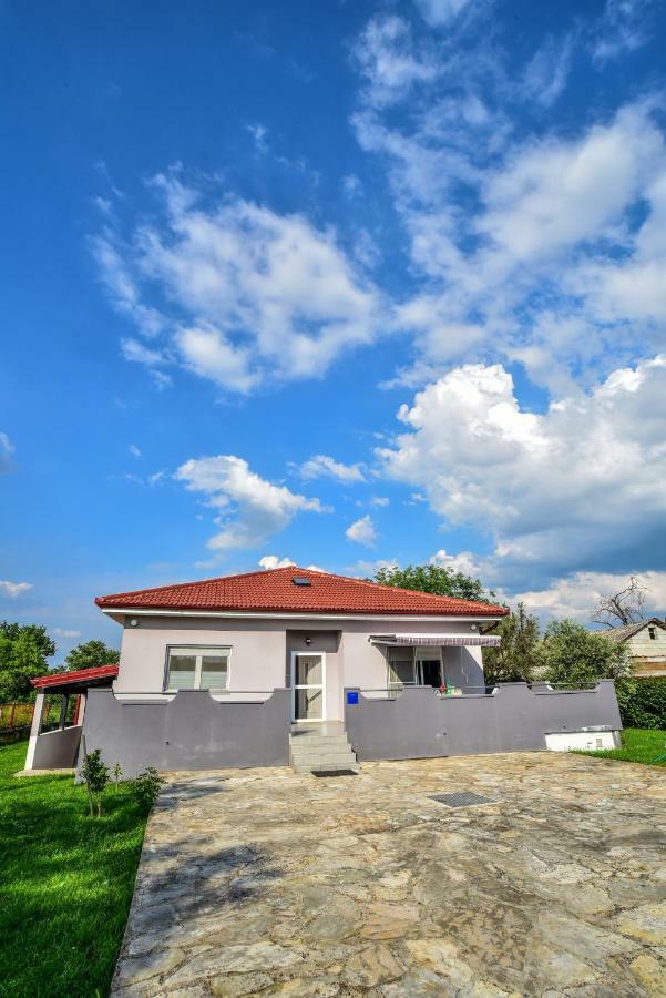 Вилла Ankin Dvor Galovac  Экстерьер фото